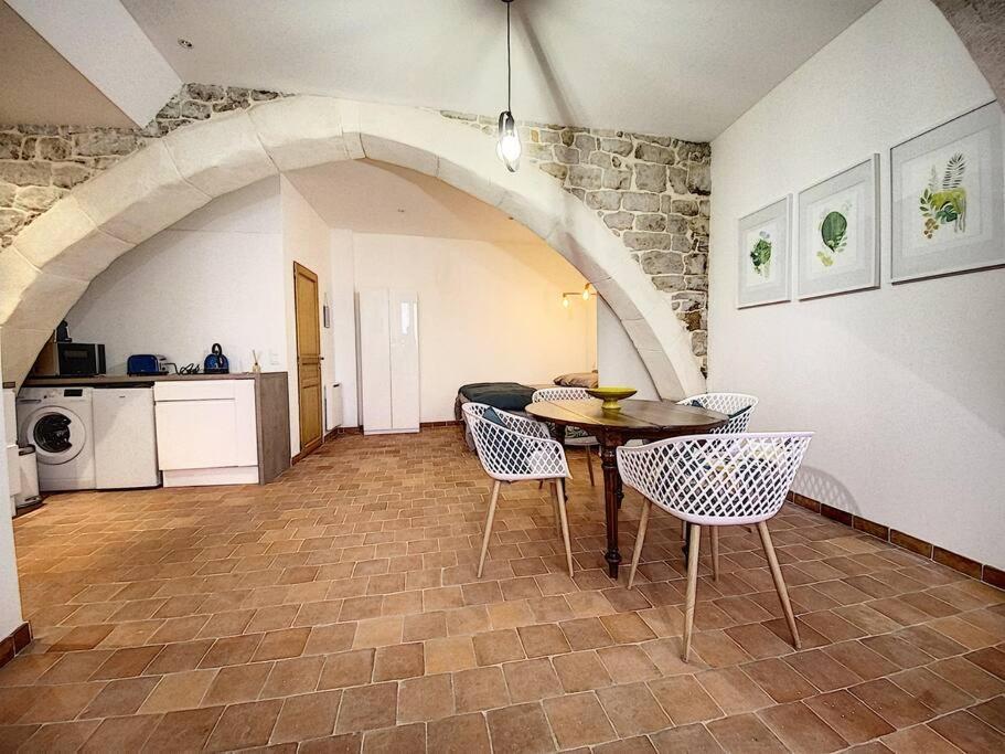 Joli Studio Au Coeur De Grasse - Parking Inclus Extérieur photo