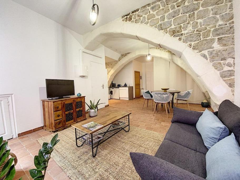 Joli Studio Au Coeur De Grasse - Parking Inclus Extérieur photo